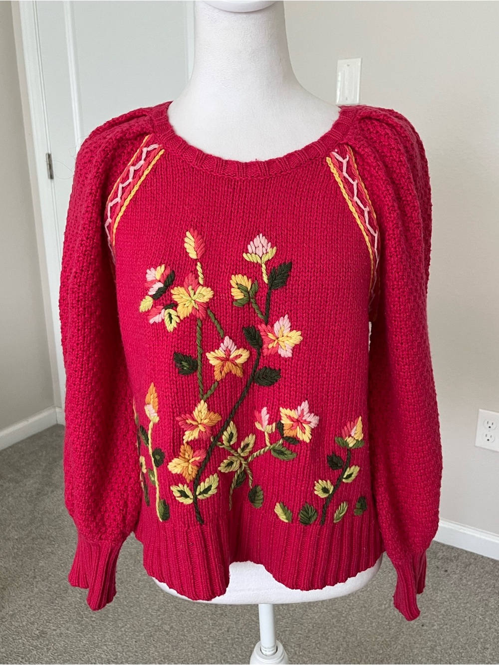 Like New LiveShackFancy Jailynne Floral Pink Embroidered Womens Sweater Size S